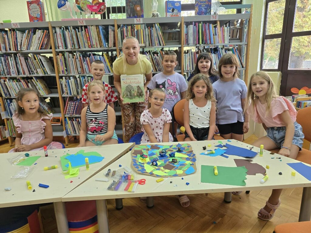 „Bajkovita knjižnica” u Gradskoj knjižnici i čitaonici Valpovo: priče, mašta i kreativne ruke