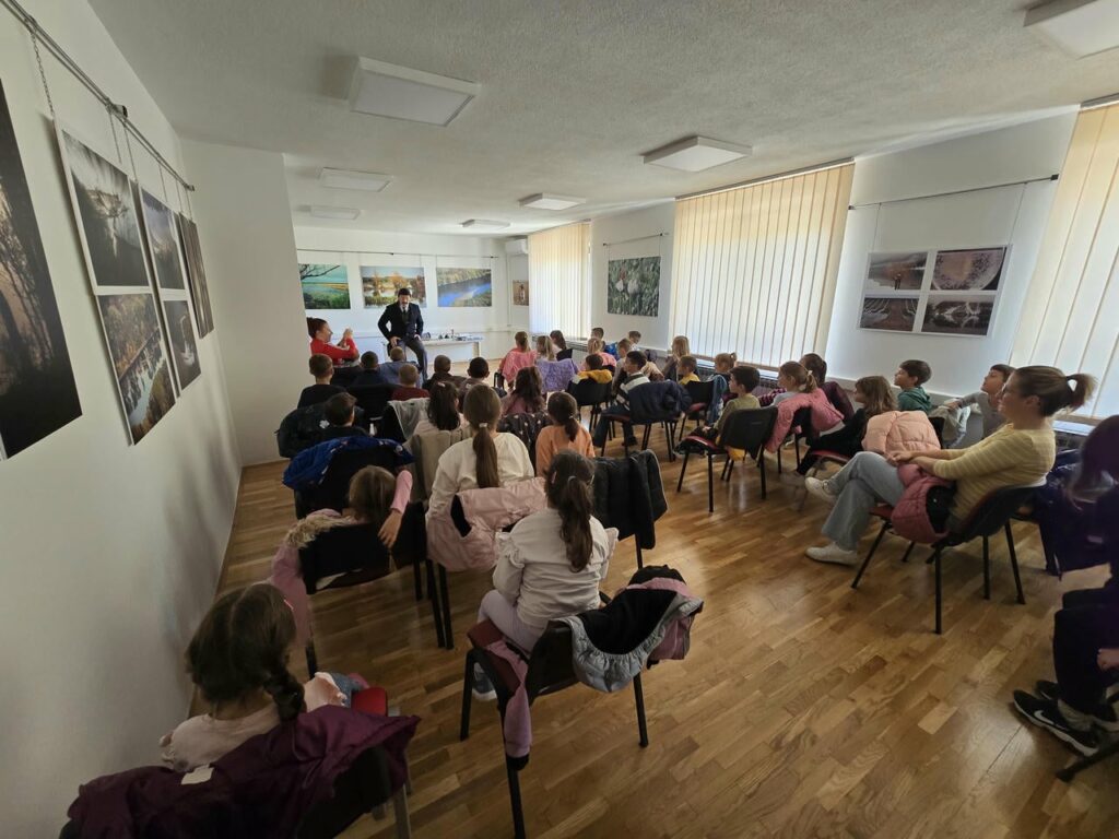 Edukativna radionica o Nikoli Tesli za predškolce u Gradskoj knjižnici i čitaonici Valpovo