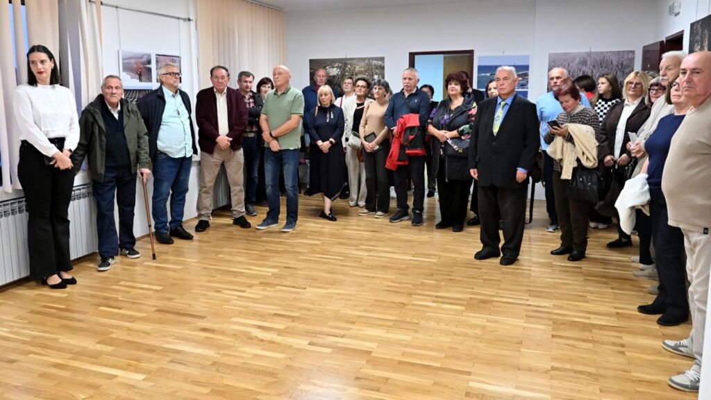 U Gradskoj knjižnici i čitaonici Valpovo otvoren Mjesec hrvatske knjige 2026.